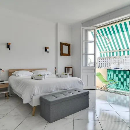 Immogroom - Sea View - Balcony - 5 Min From The - Ac - Wifi Apartment Cannes